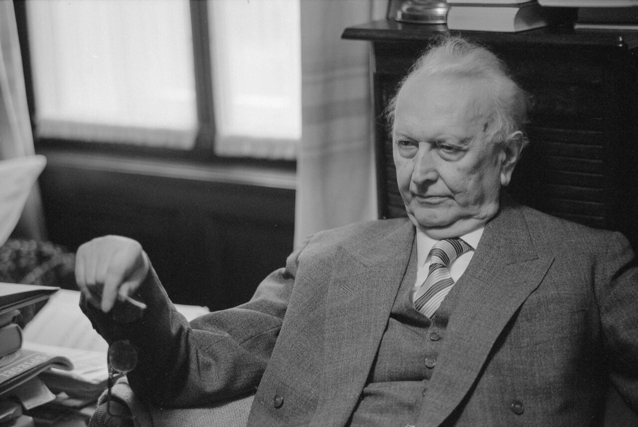 Professor Karl Jaspers in Basel